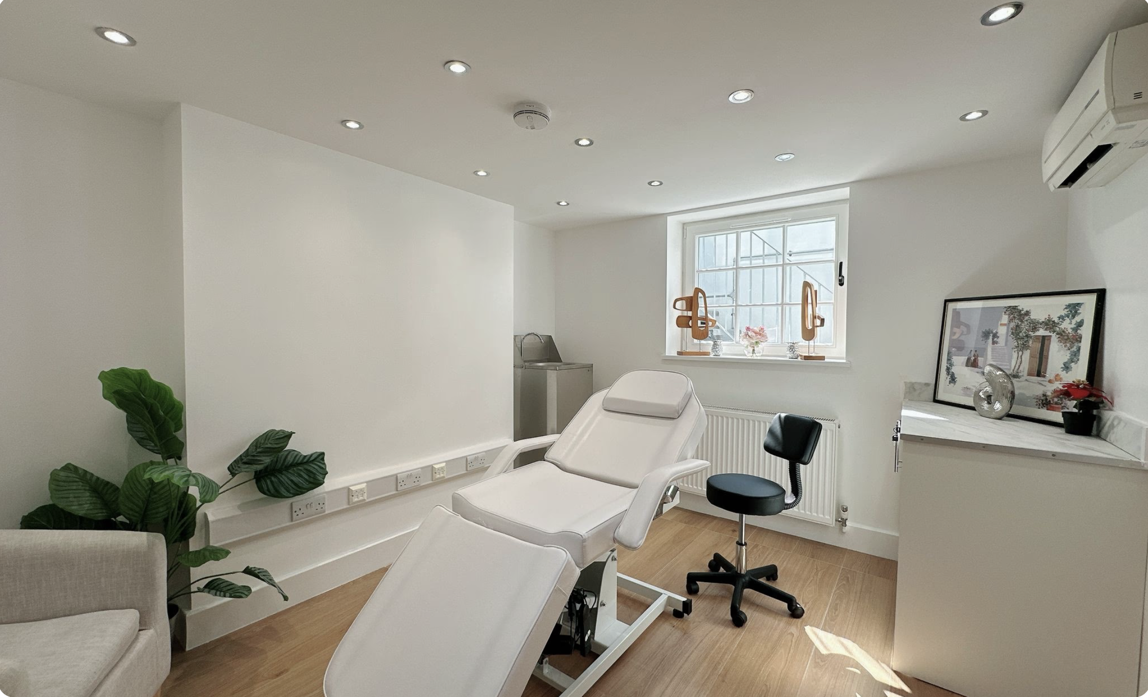 Premium Treatment Room in Central London